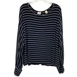 Buckle Daytrip Women’s Striped Oversized Long Sleeve Knit Top